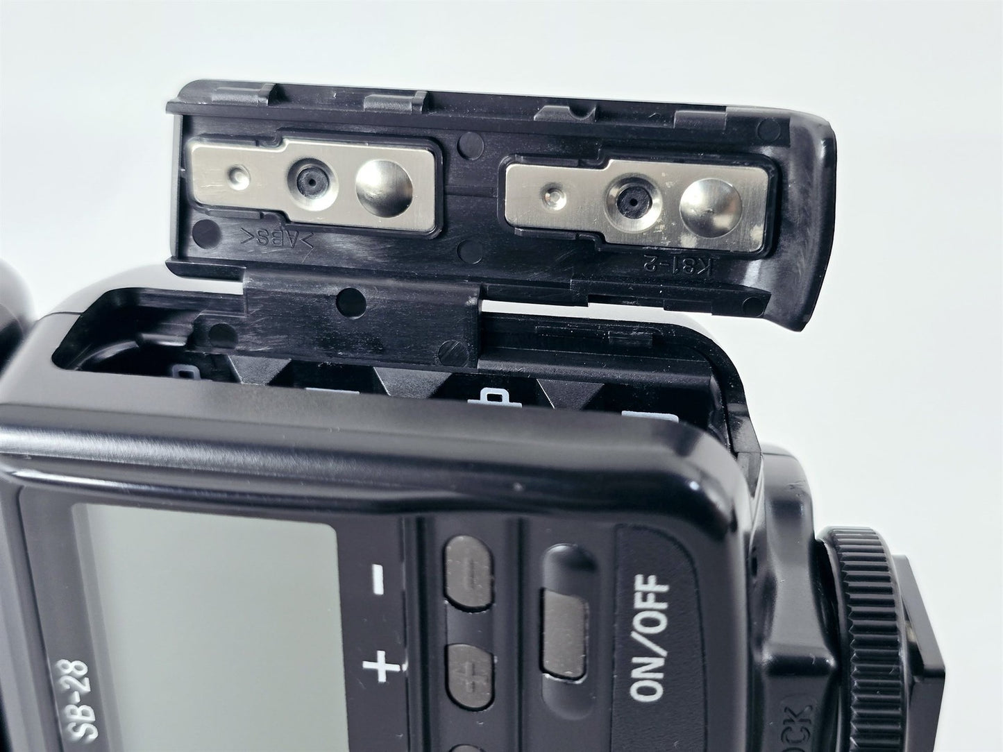 [Pre-owned] Nikon Speedlight SB-28 Shoe Mount Flash for F5 F100 N90 — Mint — Japan #5218