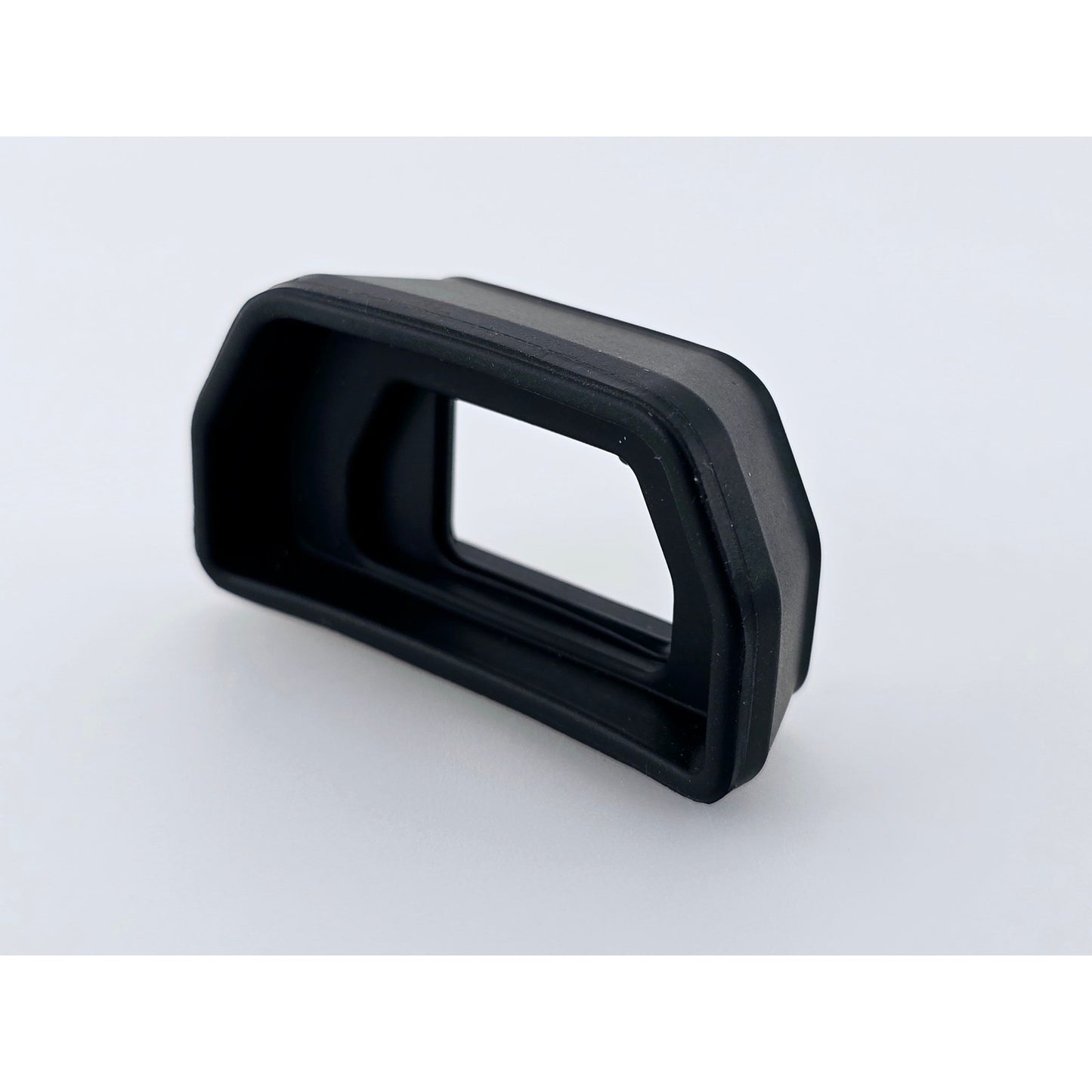 [Pre-owned] Olympus EP-16 Eyecup for OM-D E-M5 / E-M10 Mark II III — Top MINT — Japan #5008