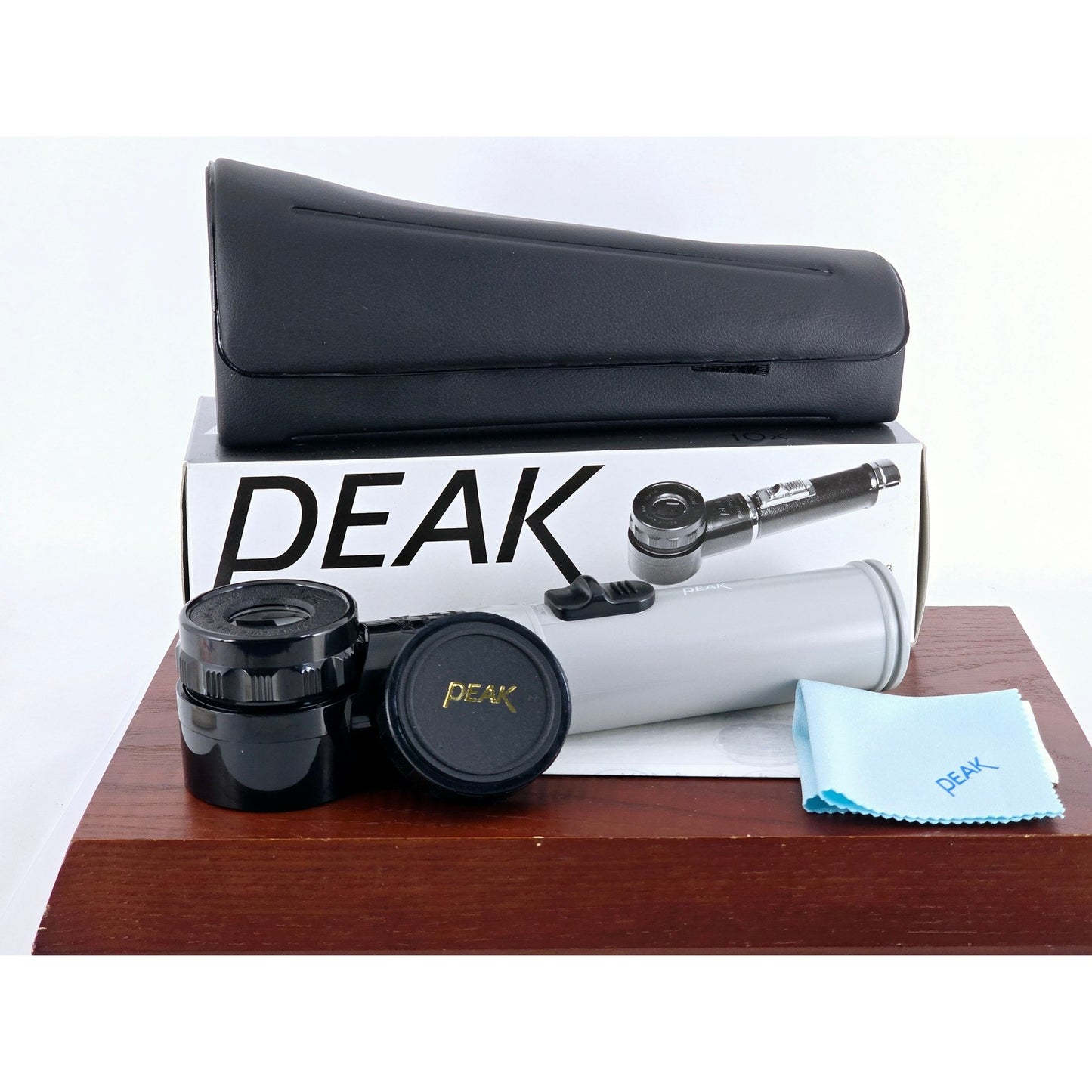 [Pre-owned] Peak Light Scale Lupe 10x Portable Magnifier No.2028 — MINT — Japan #4174
