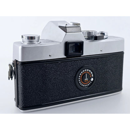 [Pre-owned] Minolta SRT 101 35mm Film SLR Camera Body — Near MINT+++ — Japan #4682