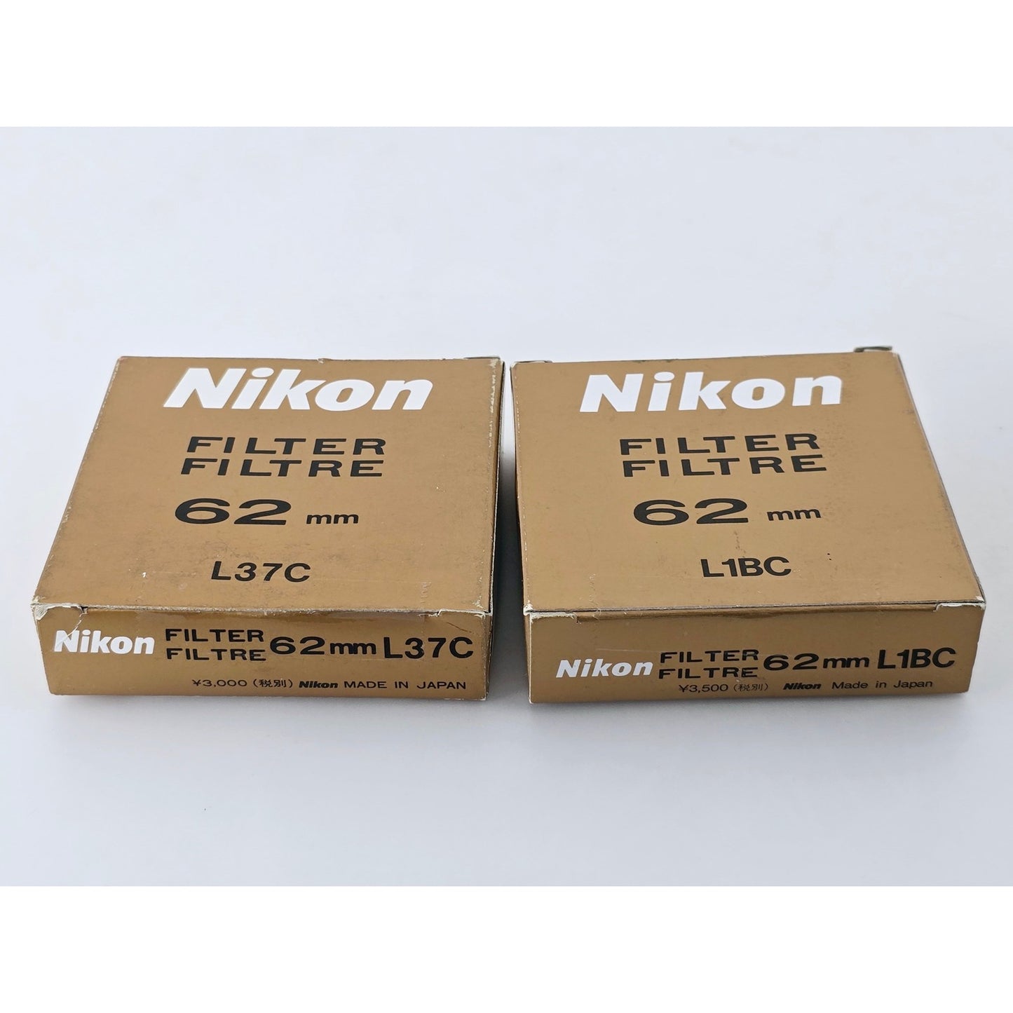 [Pre-owned] Nikon L37C L1BC 62mm Lens Filter (Set of 2) — Near MINT — Japan #5005