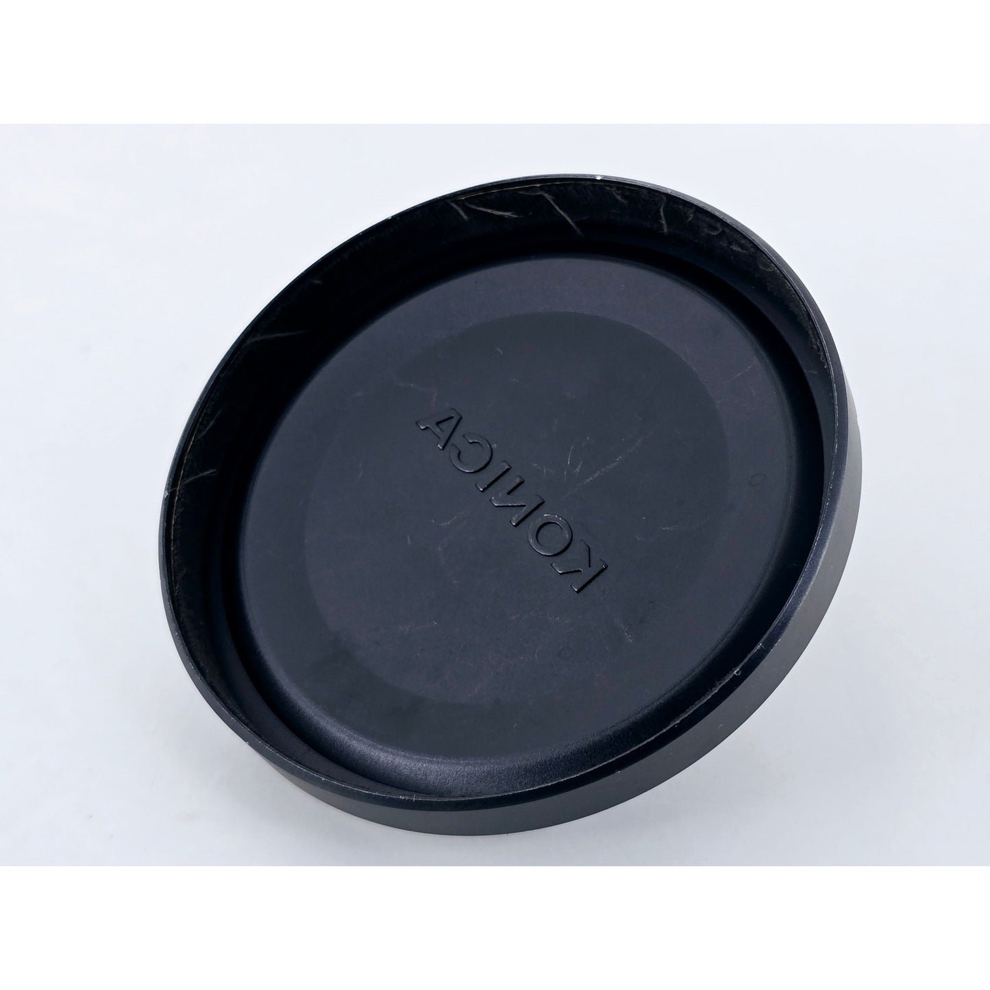 [Pre-owned] Konica 75mm Metal Push-on Lens Cap — Near MINT — Japan #3935