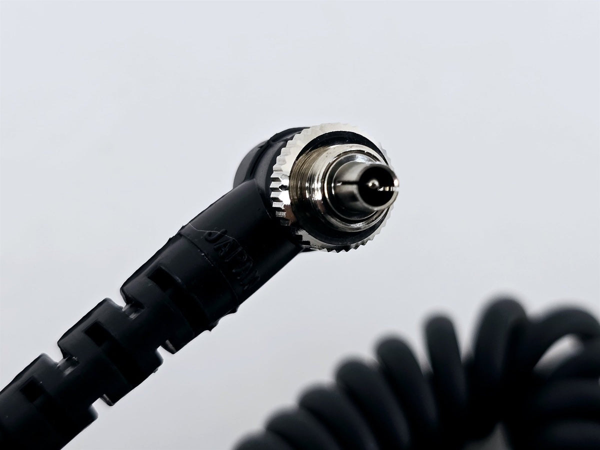 [Pre-owned] Nikon SC-15 Sync Cord Flash Cable for F3 F4 F5 F6 FM2 — Unused — Japan #4582