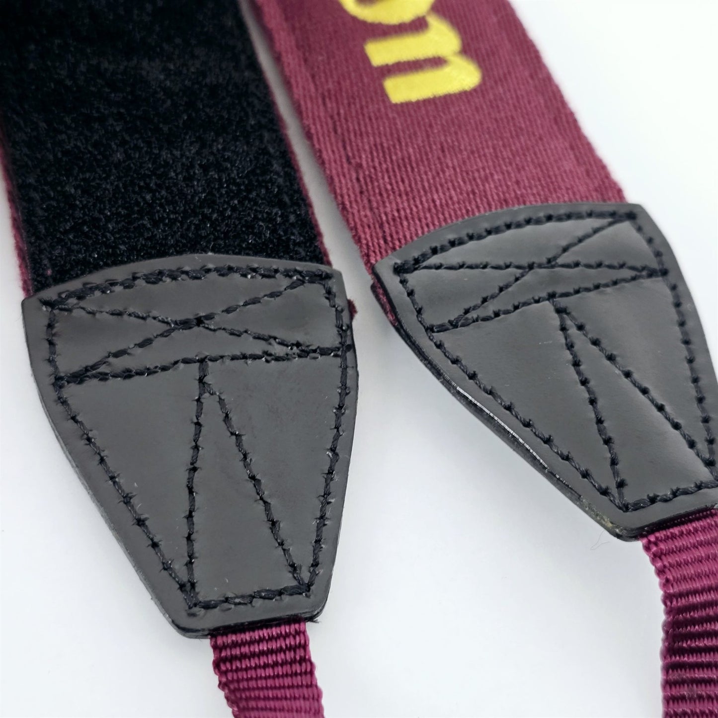 [Pre-owned] Canon Gold Embroidered Logo Neck Strap for EOS Digital — Top Mint — Japan #5441