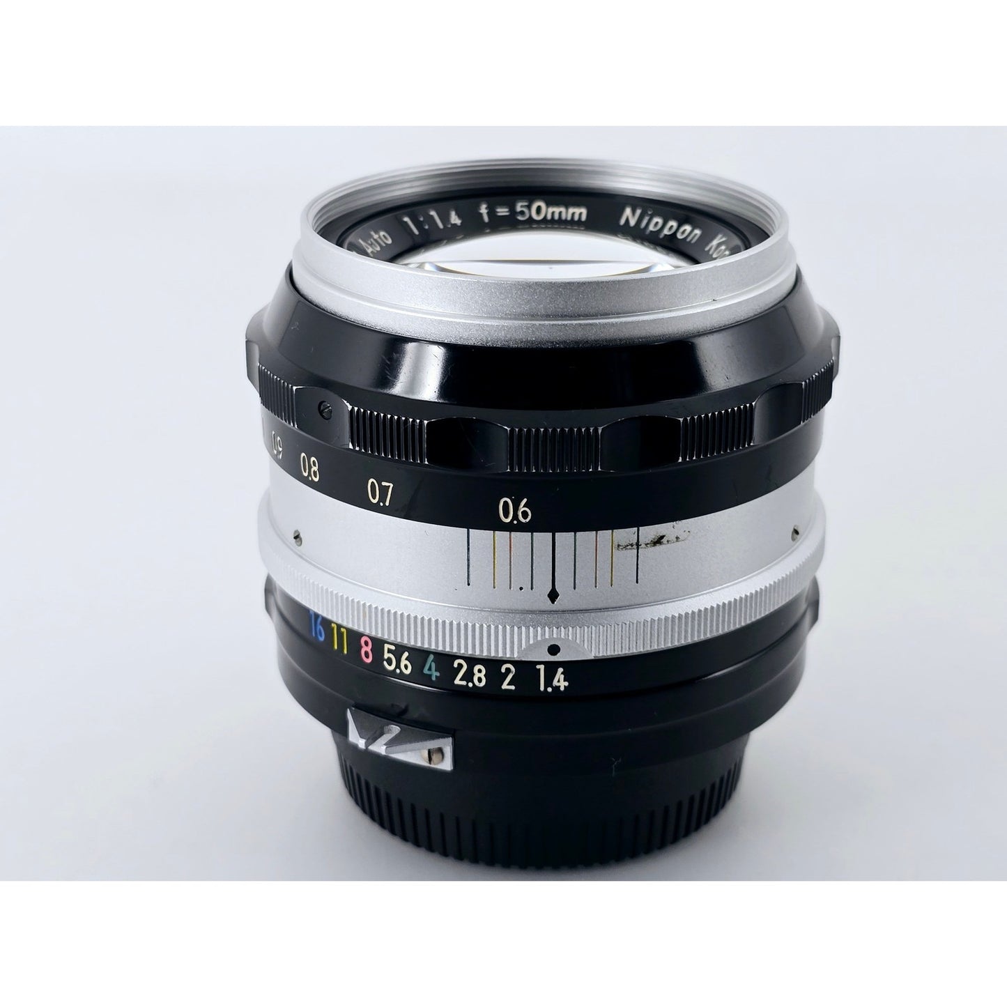 [Pre-owned] Nikon Non-Ai Nikkor-S Auto 50mm F1.4 MF Lens (6 Blades, Early) — Near MINT — Japan #4753