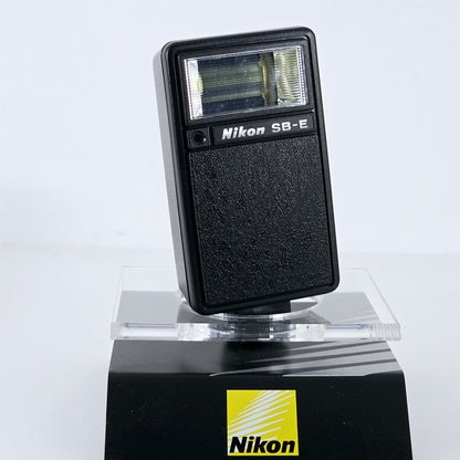 [Pre-owned] Nikon Speedlight SB-E Shoe Mount Flash for EM FG FG-20 — Mint — Japan #5751