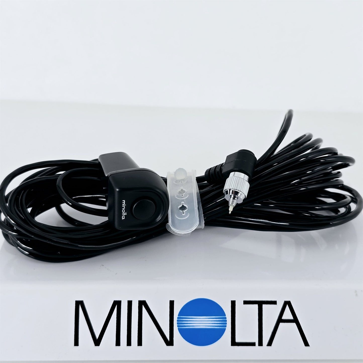 [Pre-owned] Minolta Remote Cord L Shutter Release for XD XG X-700 — Mint — Japan #5491