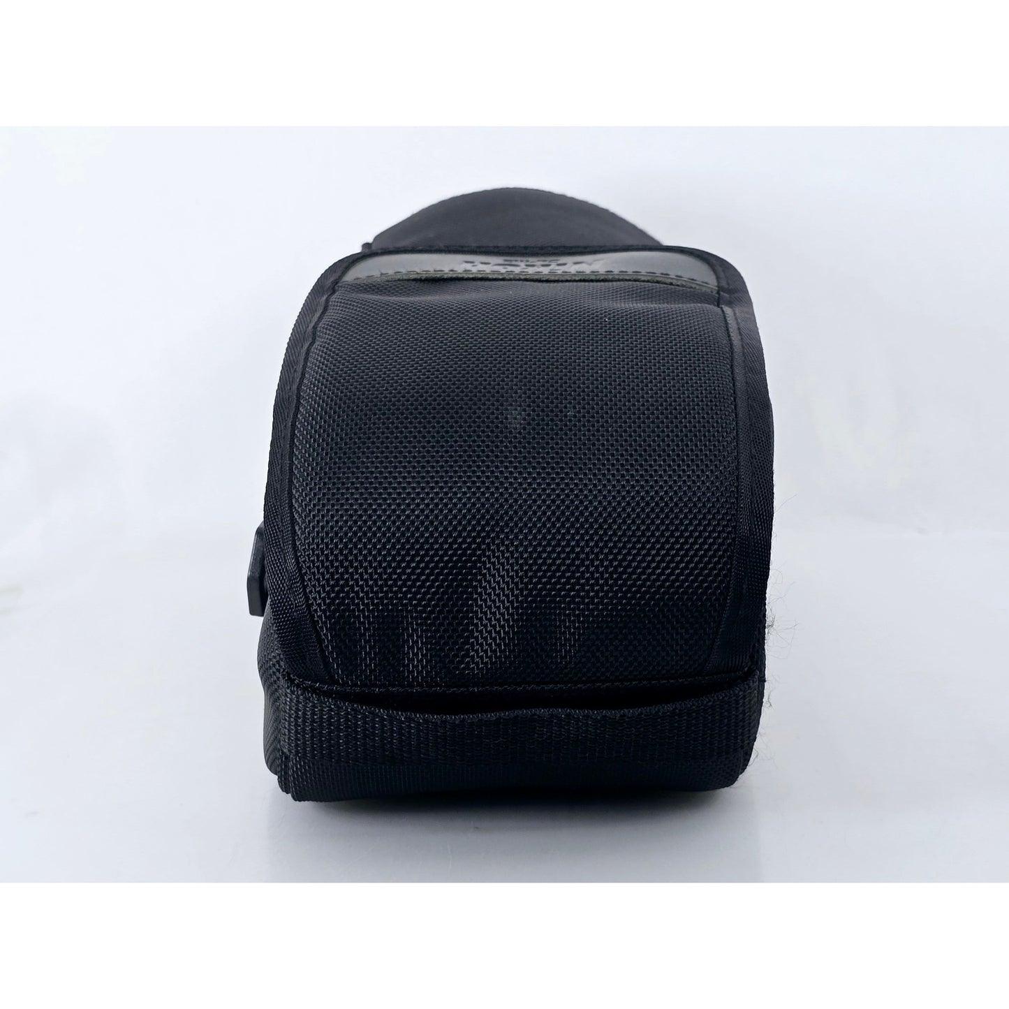 [Pre-owned] Nikon CL-M2 Lens Case for AF-S 24-70/2.8E & 70-200/4 ED VR — Top MINT — Japan #4441