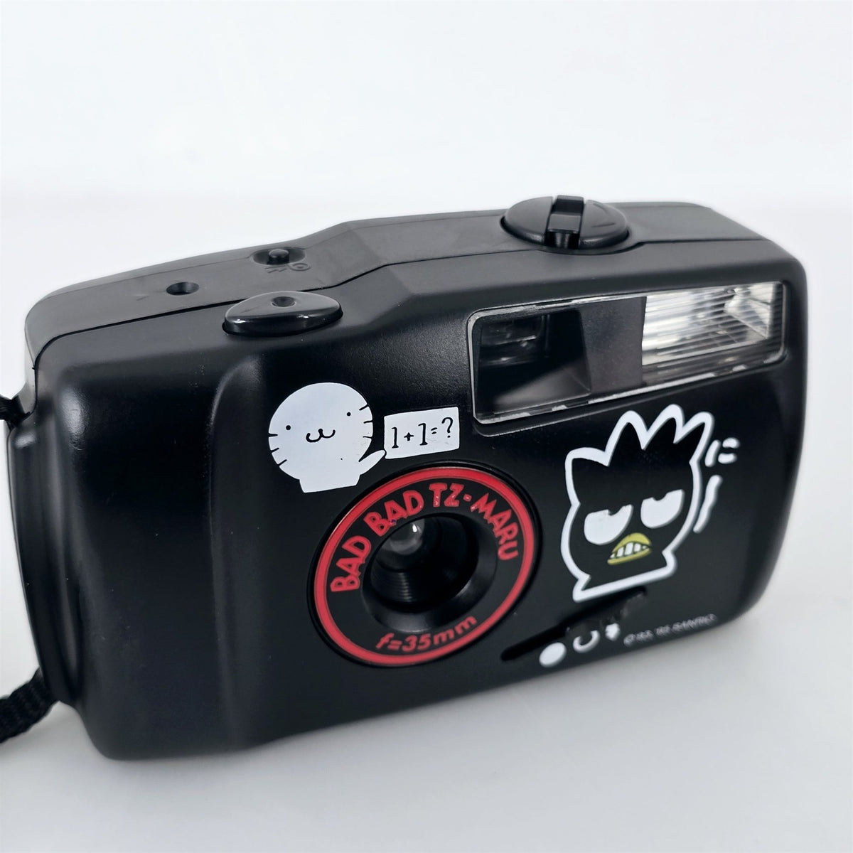 [Pre-owned] Sanrio Bad Badtz-Maru 35mm Point & Shoot Film Camera Black — Near Mint — Japan #5754