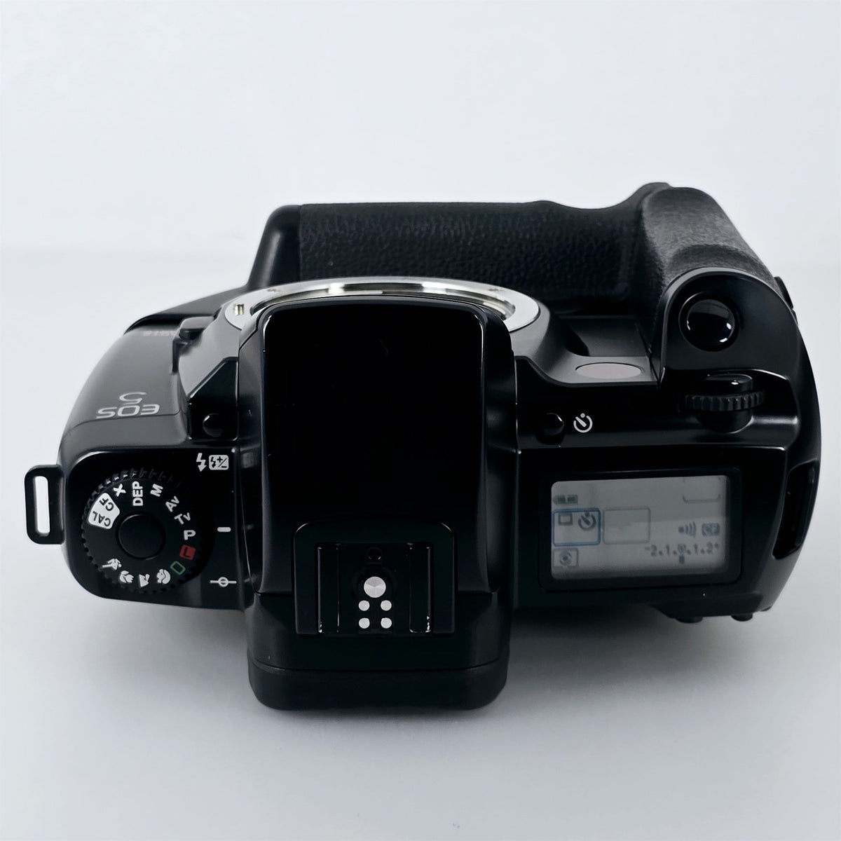 [Pre-owned] Canon EOS 5 QD (A2 / A2E) 35mm Film Camera w/ VG10 Grip — Mint — Japan #5759