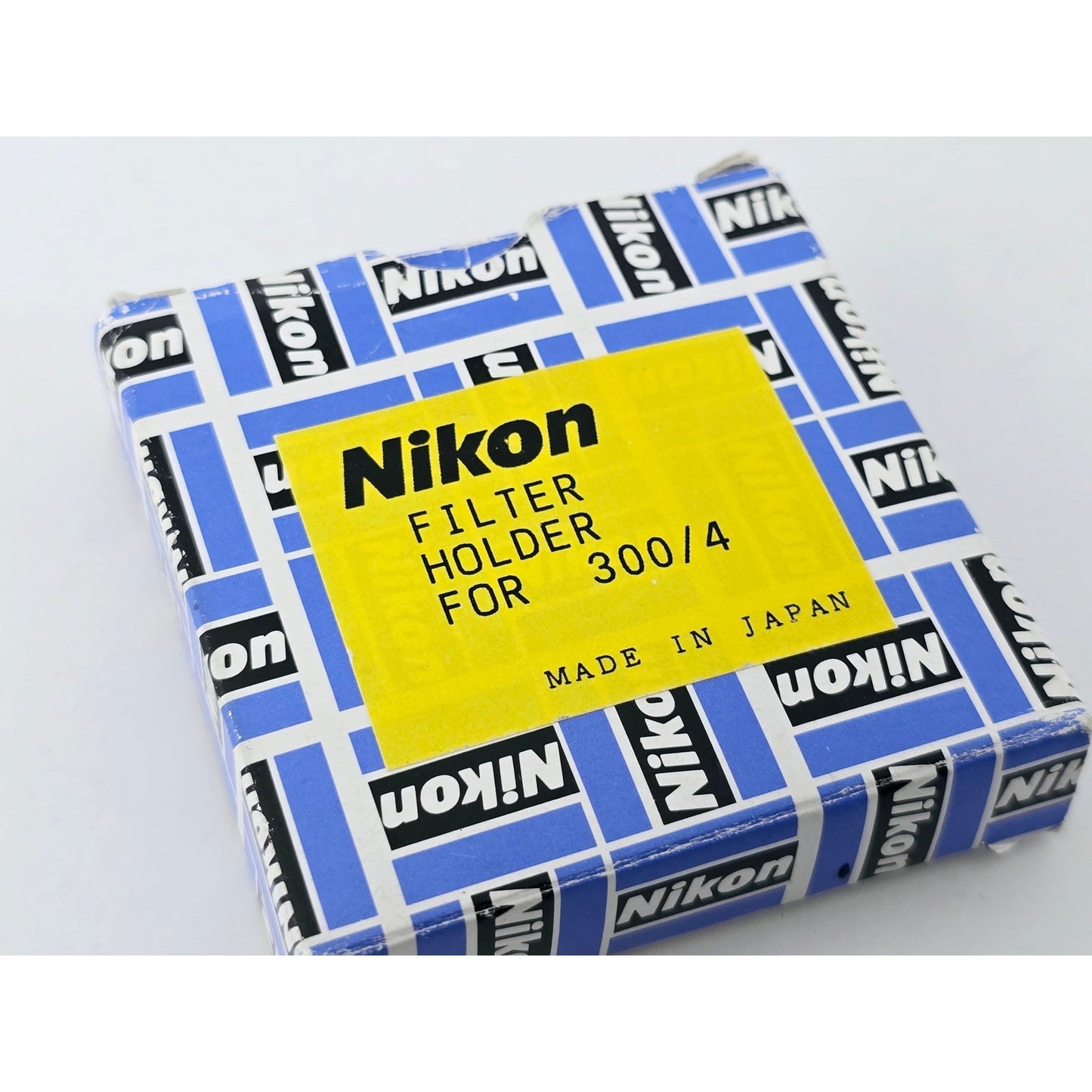 [Pre-owned] Genuine Nikon 39mm Gelatin Filter Holder for 300mm f/4 — Unused — Japan #3858