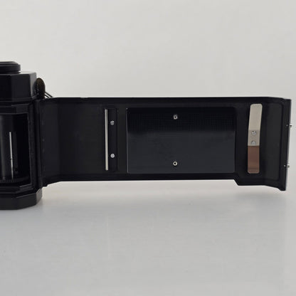 [Pre-owned] Nikon Nikomat FT2 SLR 35mm Film Camera Body — Near MINT — Japan #4525