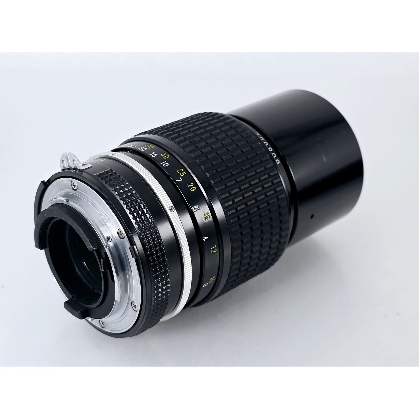[Pre-owned] Nikon Ai Nikkor 200mm F4 MF Telephoto Lens — Near MINT — Japan #3199