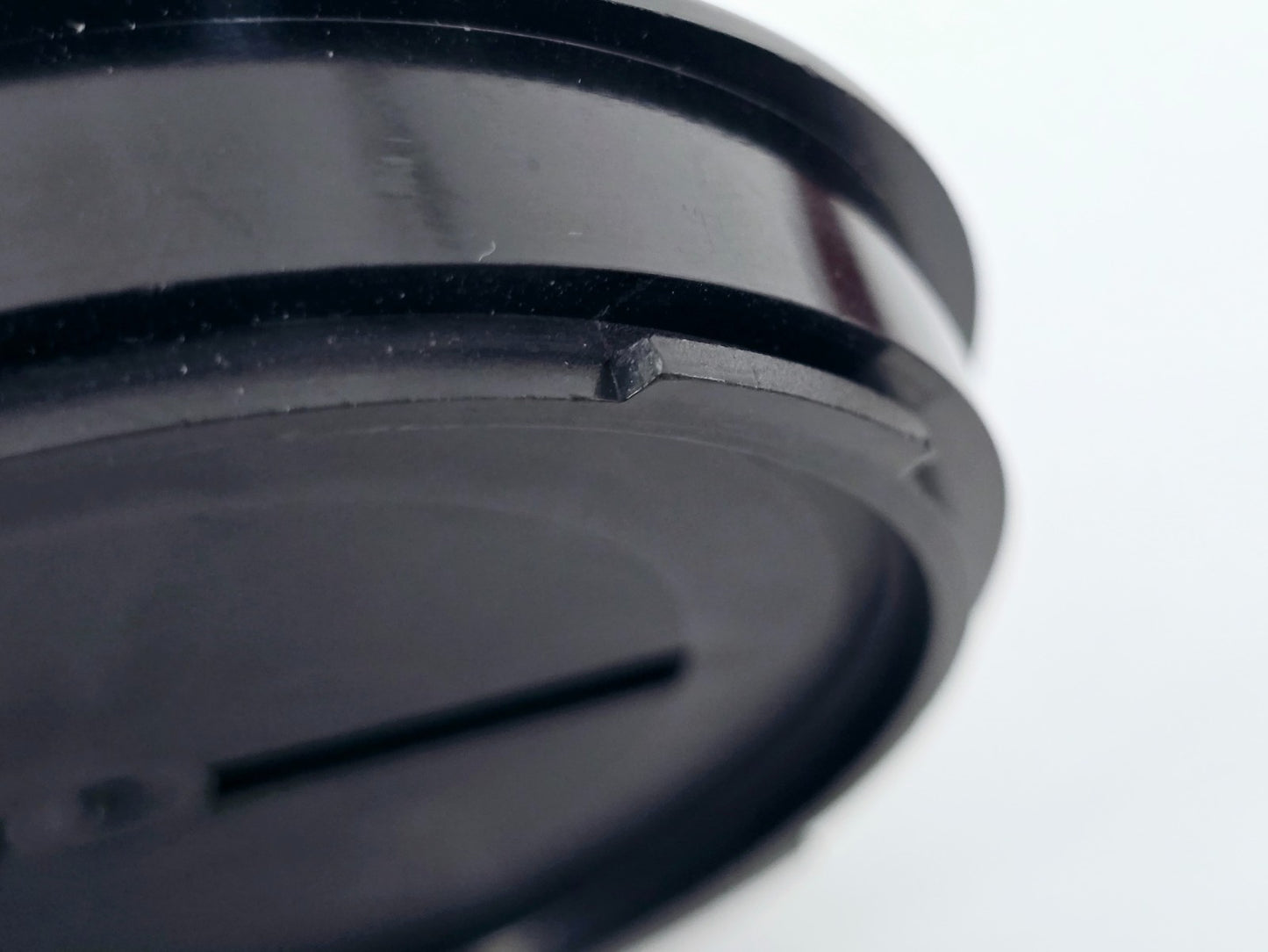 [Pre-owned] Hasselblad Camera Body Cap 51438 Black for 500 Series — MINT — Japan #5058