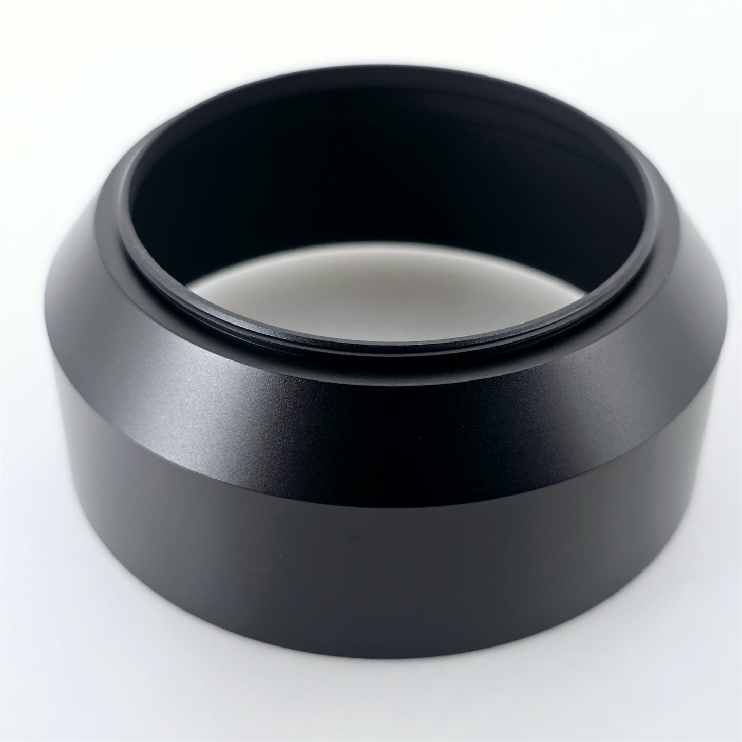 [Pre-owned] Nikon HN-24 Metal Screw-in Lens Hood 62mm for AF 70-210mm — Top Mint — Japan #5370