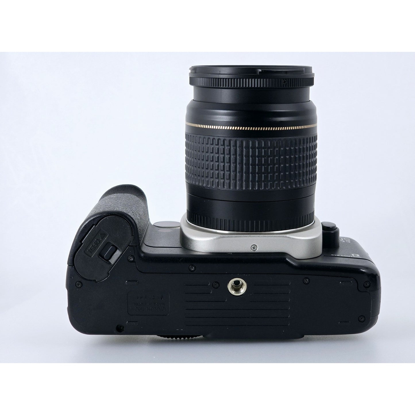 [Pre-owned] Canon EOS 55 35mm Film Camera with EF 28-80mm F3.5-5.6 IV Lens — Near MINT — Japan #4142