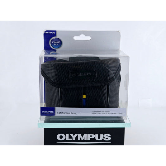 [Pre-owned] Olympus CS-44SF Soft Camera Case Genuine for OM-D E-M10 — Unused — Japan #4186