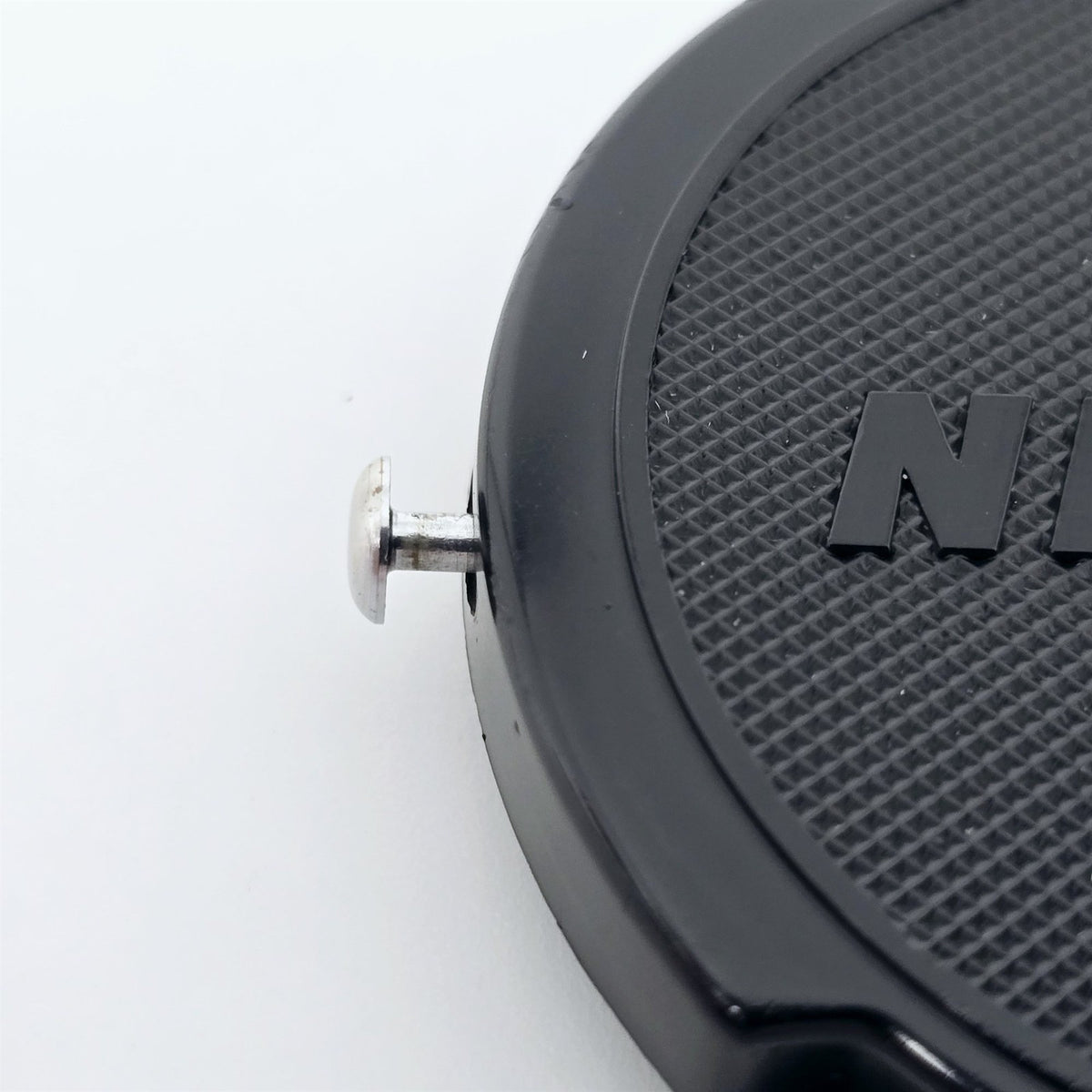 [Pre-owned] Nikon Nikkor 52mm Pin-Type Clip-On Front Lens Cap (Set of 2) — Near Mint — Japan #5532