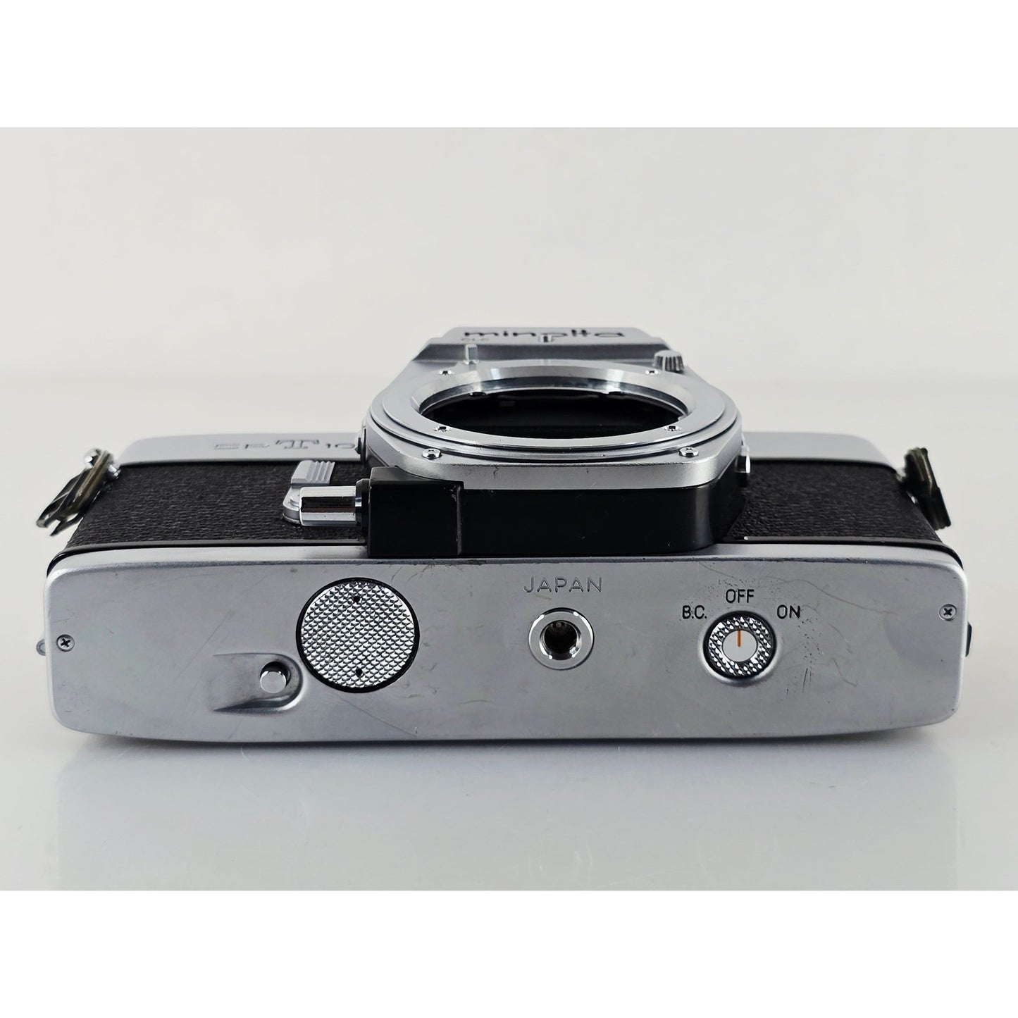 [Pre-owned] Minolta SRT 101 SLR 35mm Film Camera Body — Near MINT — Japan #4266