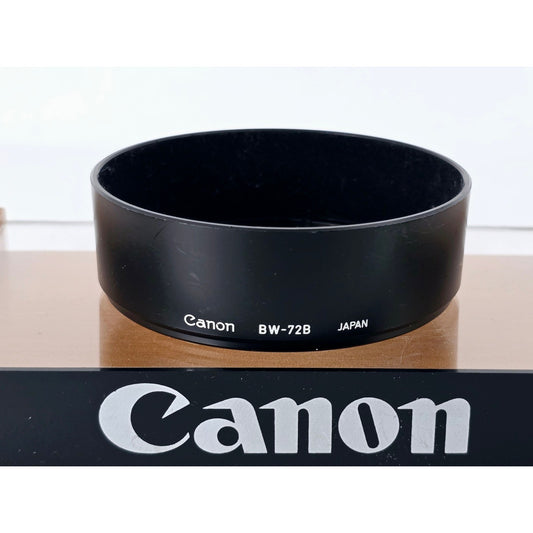 [Pre-owned] Canon BW-72B Plastic Lens Hood for FD 35-105mm F3.5 — Near MINT — Japan #4774