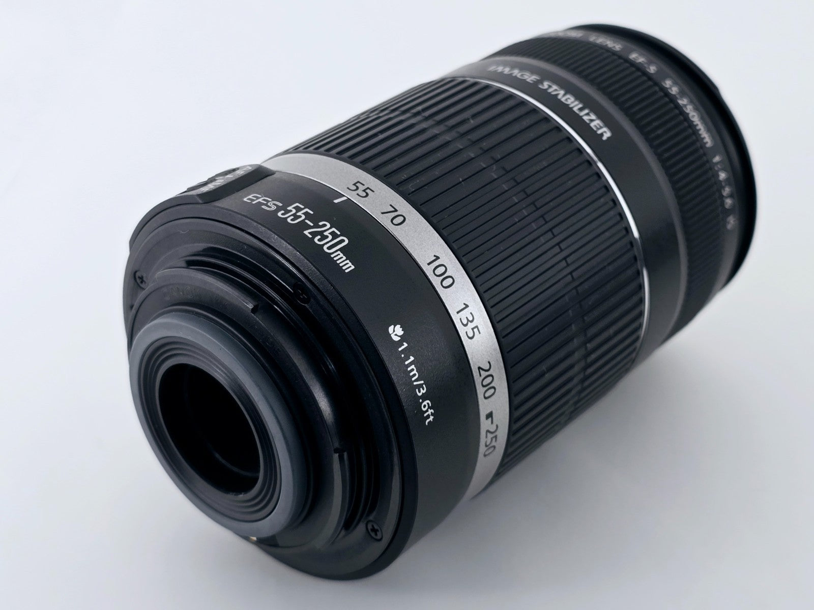 🌸[MINT] Canon EF-S 55-250mm F4-5.6 IS Telephoto Zoom Lens Genuine From Japan