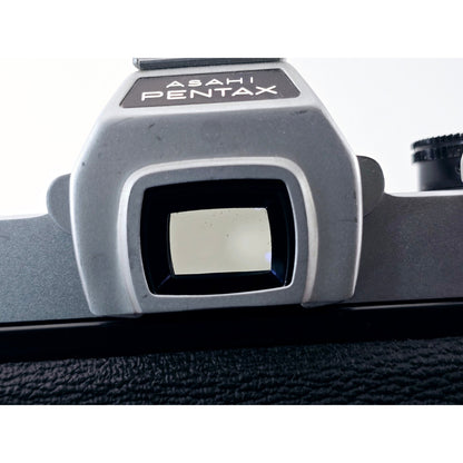 [Pre-owned] Pentax SL SLR 35mm Film Camera with 55mm F1.8 Lens — Near MINT+++ — Japan #2662