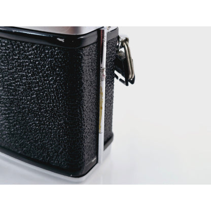 [Pre-owned] Minolta SRT Super 35mm Film SLR Camera Body — Near MINT — Japan #2453