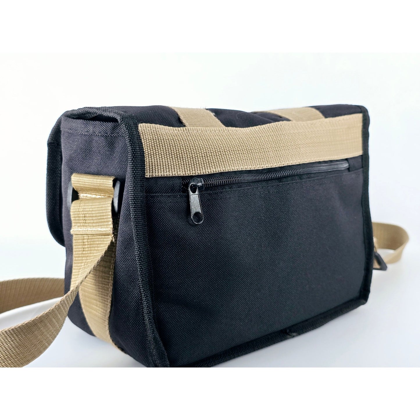 [Pre-owned] Genuine Tamron Camera Lens Shoulder Bag — Near MINT — Japan #4805