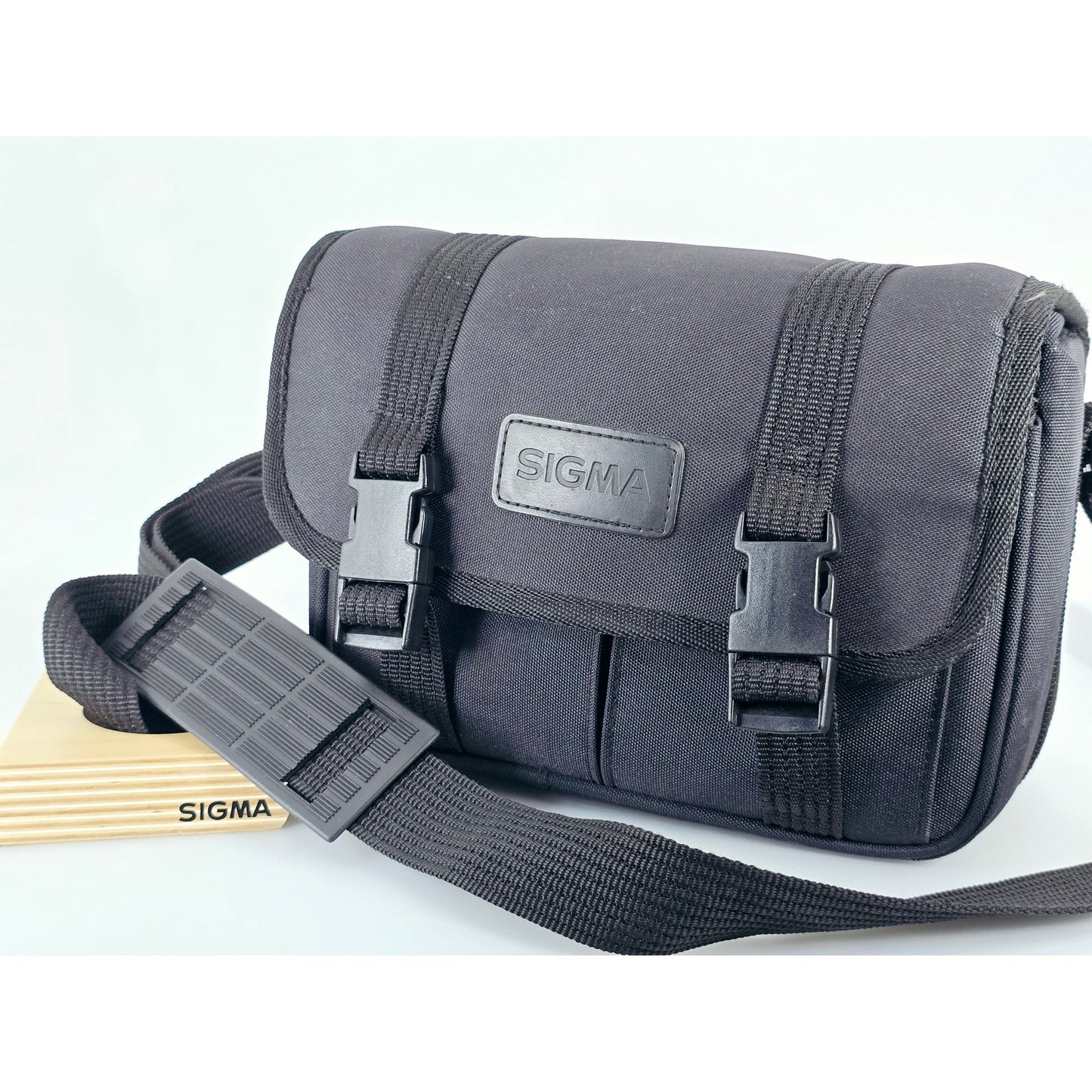 [Pre-owned] Sigma Camera Lens Shoulder Bag Black Genuine — MINT — Japan #5087