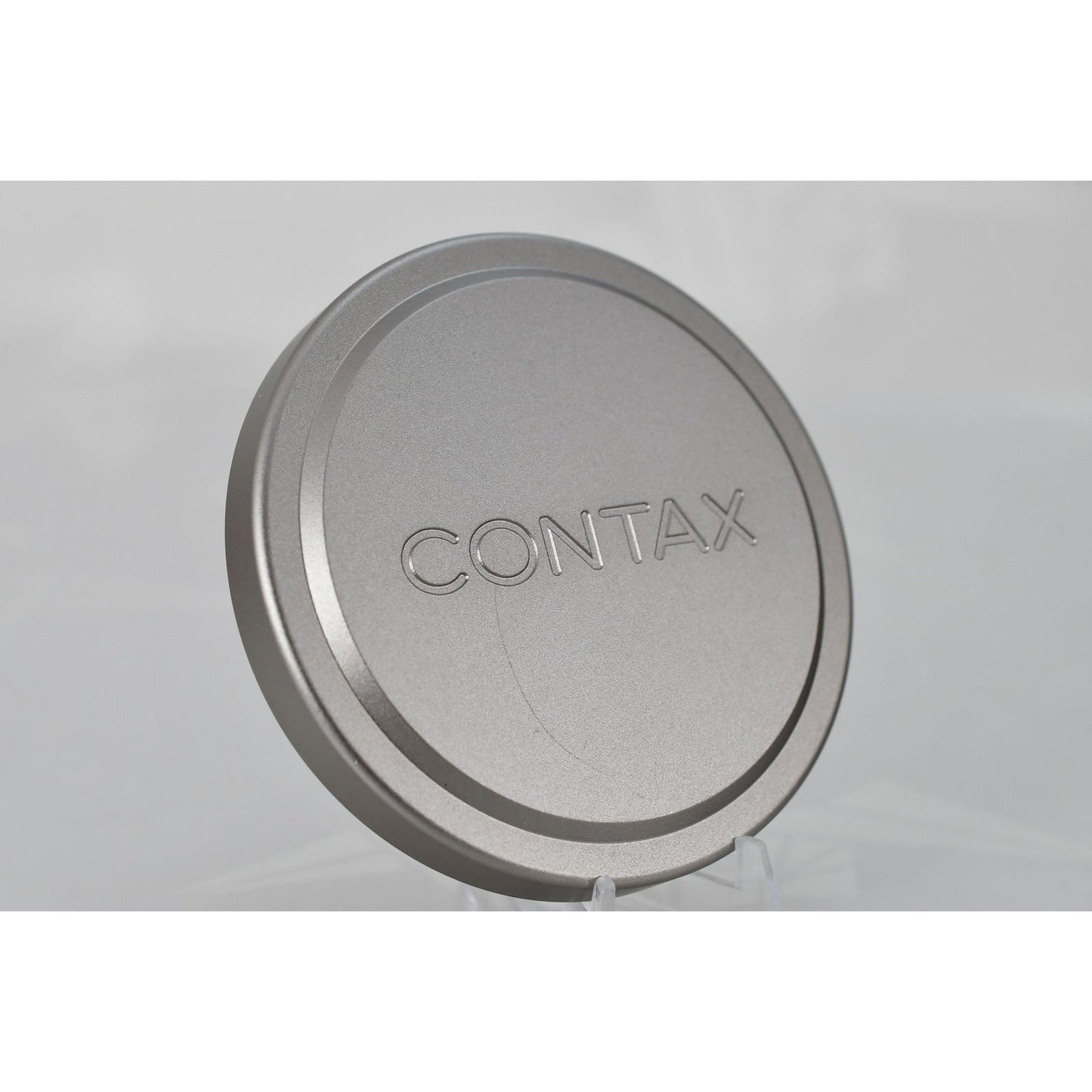 [Pre-owned] Contax Metal Hood GG-3 57mm & GK-54 Lens Cap — Top MINT — Japan #2190