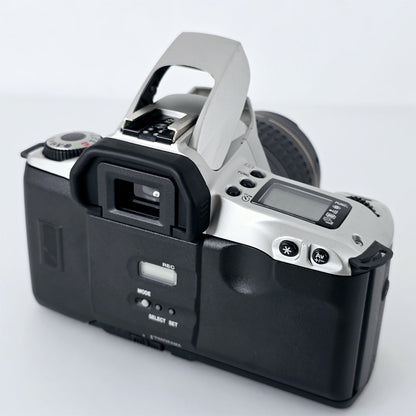 [Pre-owned] Canon EOS Kiss III 35mm Film Camera with EF 35-80mm AF Lens — Near Mint — Japan #5421