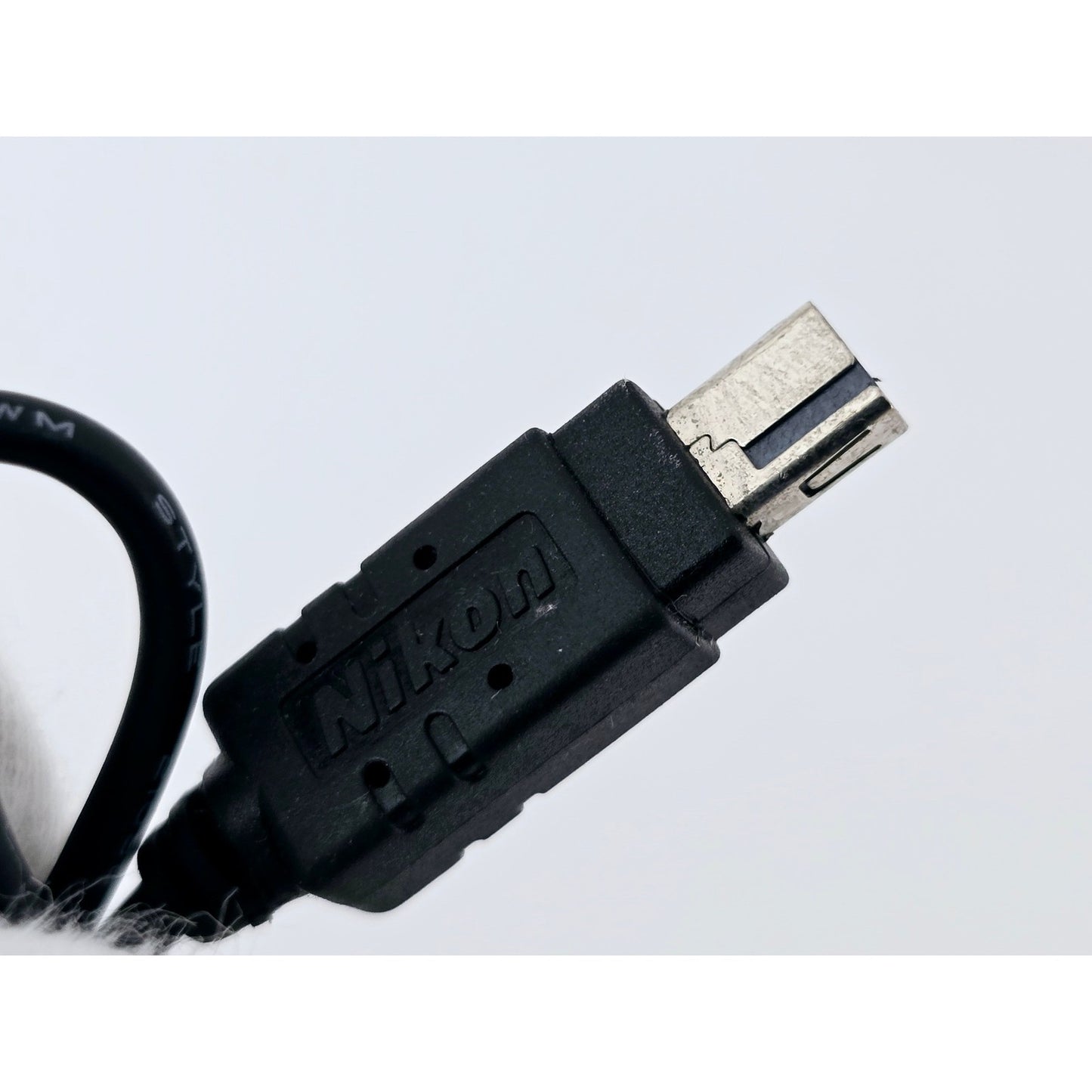 [Pre-owned] Nikon MC-DC2 Remote Release Cord for Z7 Z7II Z6 Z6II Z5 D5000 — MINT — Japan #4124