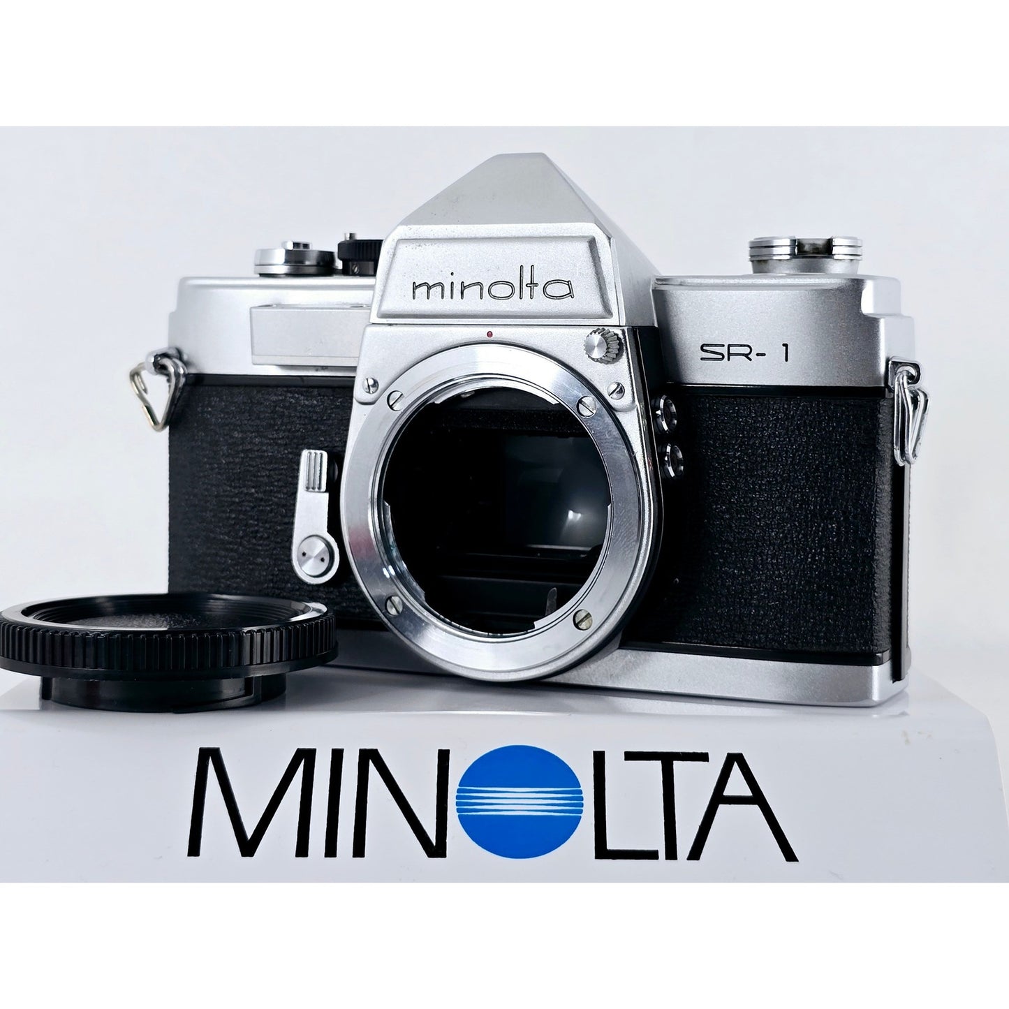 [Pre-owned] Minolta SR-1 SLR 35mm Film Camera (Body Only) — Near MINT — Japan #3430