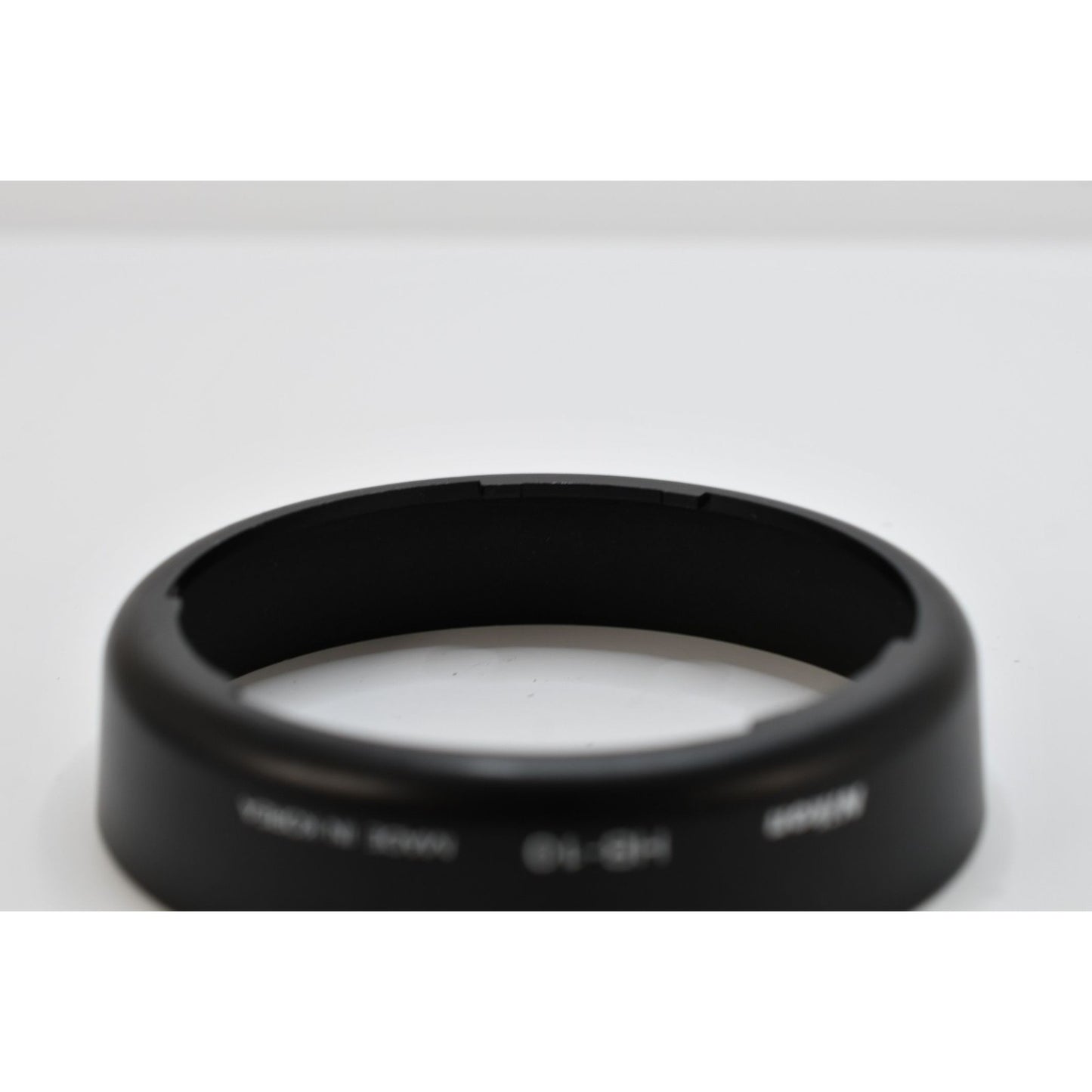 [Pre-owned] Nikon HB-10 Bayonet Lens Hood for 28-80mm f3.5-5.6 — Near MINT — Japan #2443