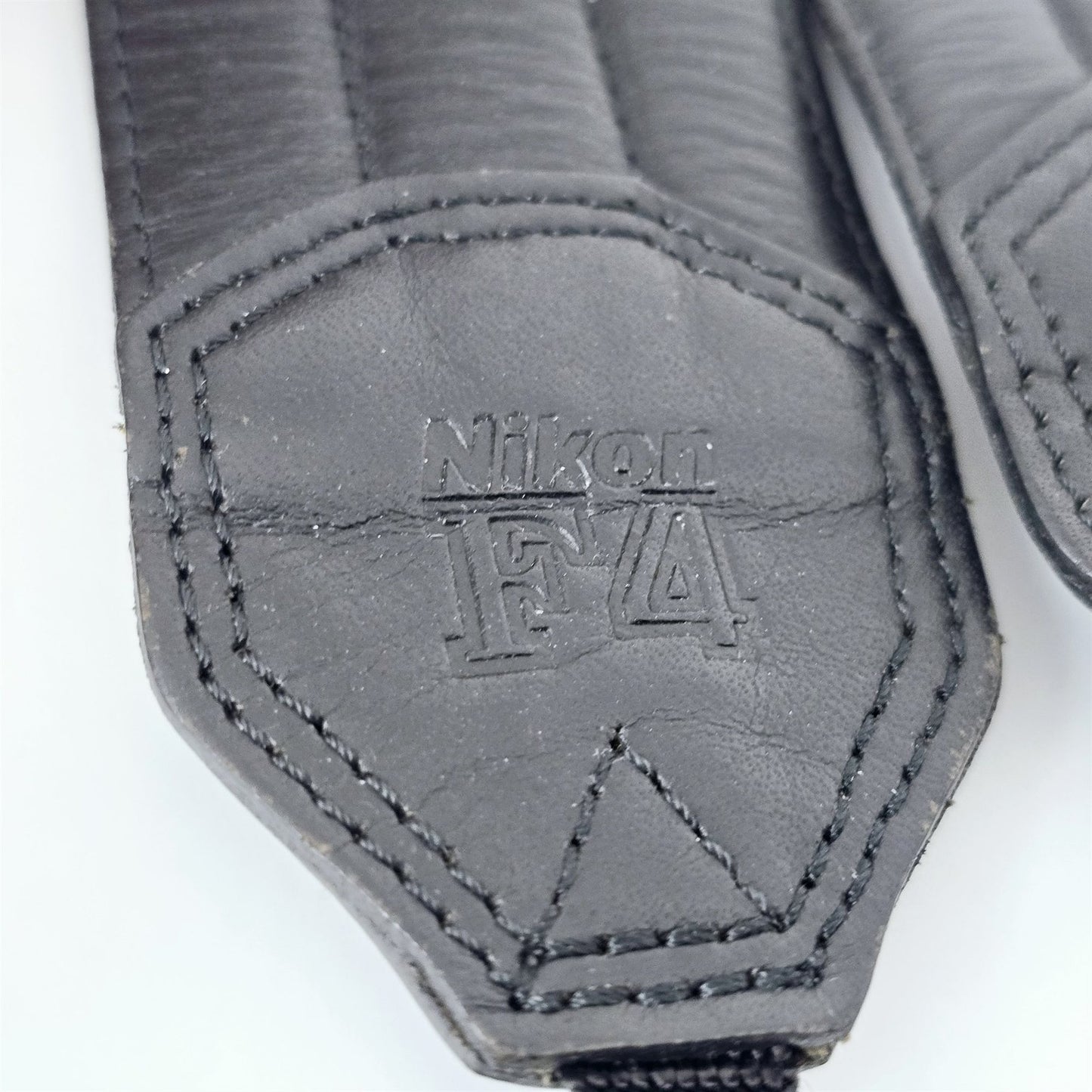 [Pre-owned] Genuine Nikon F4 Camera Neck Strap for F4 F4S F4E — Near Mint — Japan #5321