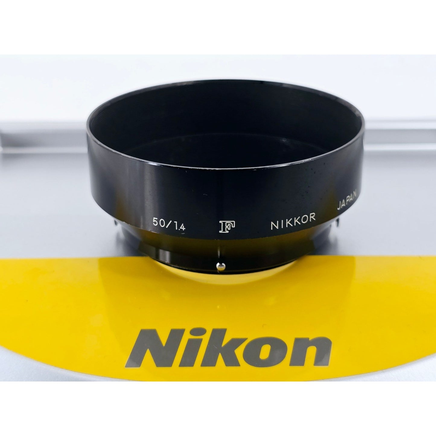 [Pre-owned] Genuine Nikon F Nikkor Metal Lens Hood for 50mm f/1.4 — Near MINT — Japan #4457
