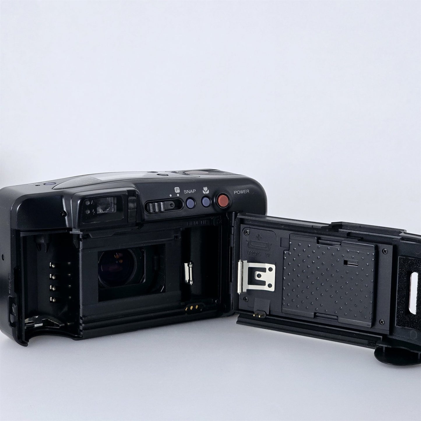 [Pre-owned] Fuji Zoom Cardia Super 115 35mm Point & Shoot Film Camera — Mint — Japan #5216