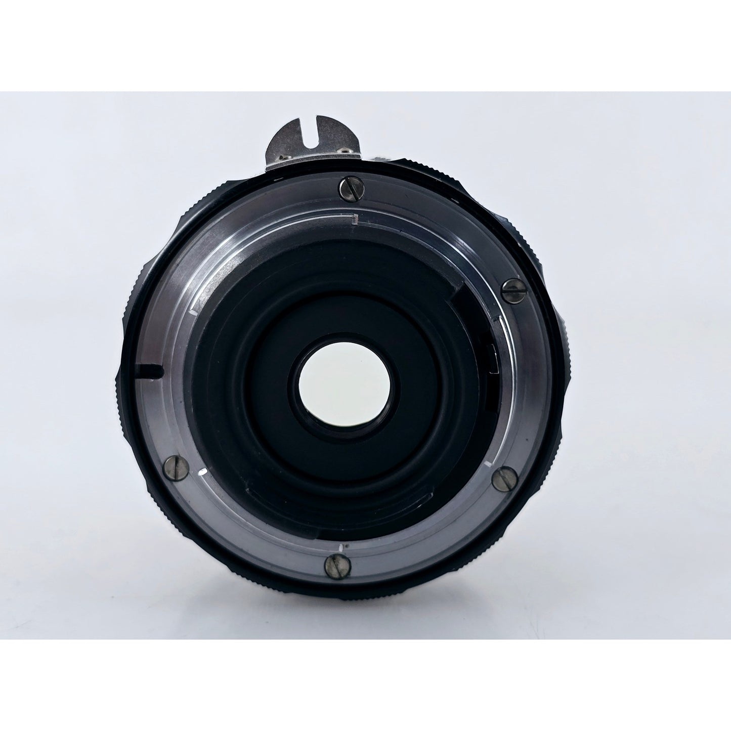 [Pre-owned] Nikon Non-Ai Nikkor-H Auto 28mm F3.5 Wide Angle MF Lens — Near MINT — Japan #3356