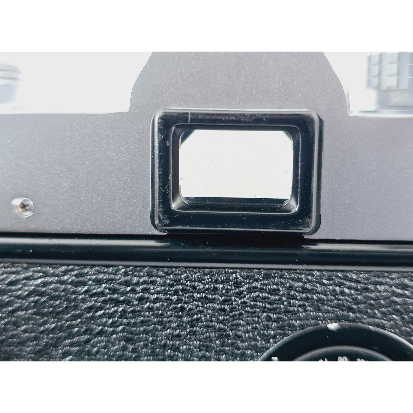 [Pre-owned] Minolta SRT Super 35mm Film SLR Camera Body — Near MINT — Japan #2453