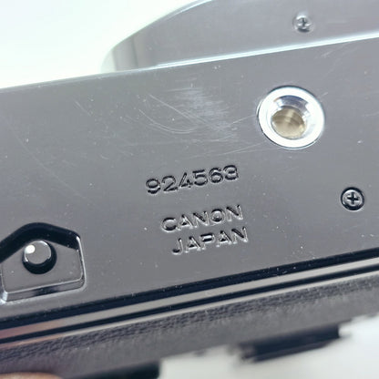 [Pre-owned] Canon AV-1 SLR 35mm Film Camera Body (Black) — Near Mint+++ — Japan #5654