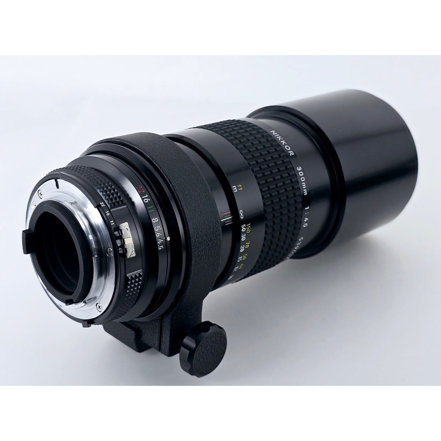 [Pre-owned] Nikon Ai Nikkor 300mm F4.5 Telephoto MF Lens — Near MINT+++ — Japan #4839