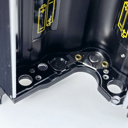 [Pre-owned] Nikon MB-20 Battery Pack Holder Grip for F4 — Top Mint — Japan #5800