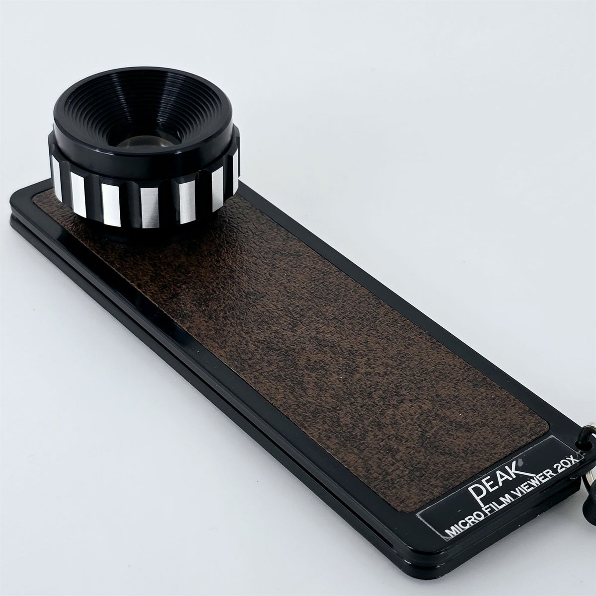 [Pre-owned] Peak 2026 Microfilm Viewer 20X Loupe Magnifier — Mint — Japan #5633