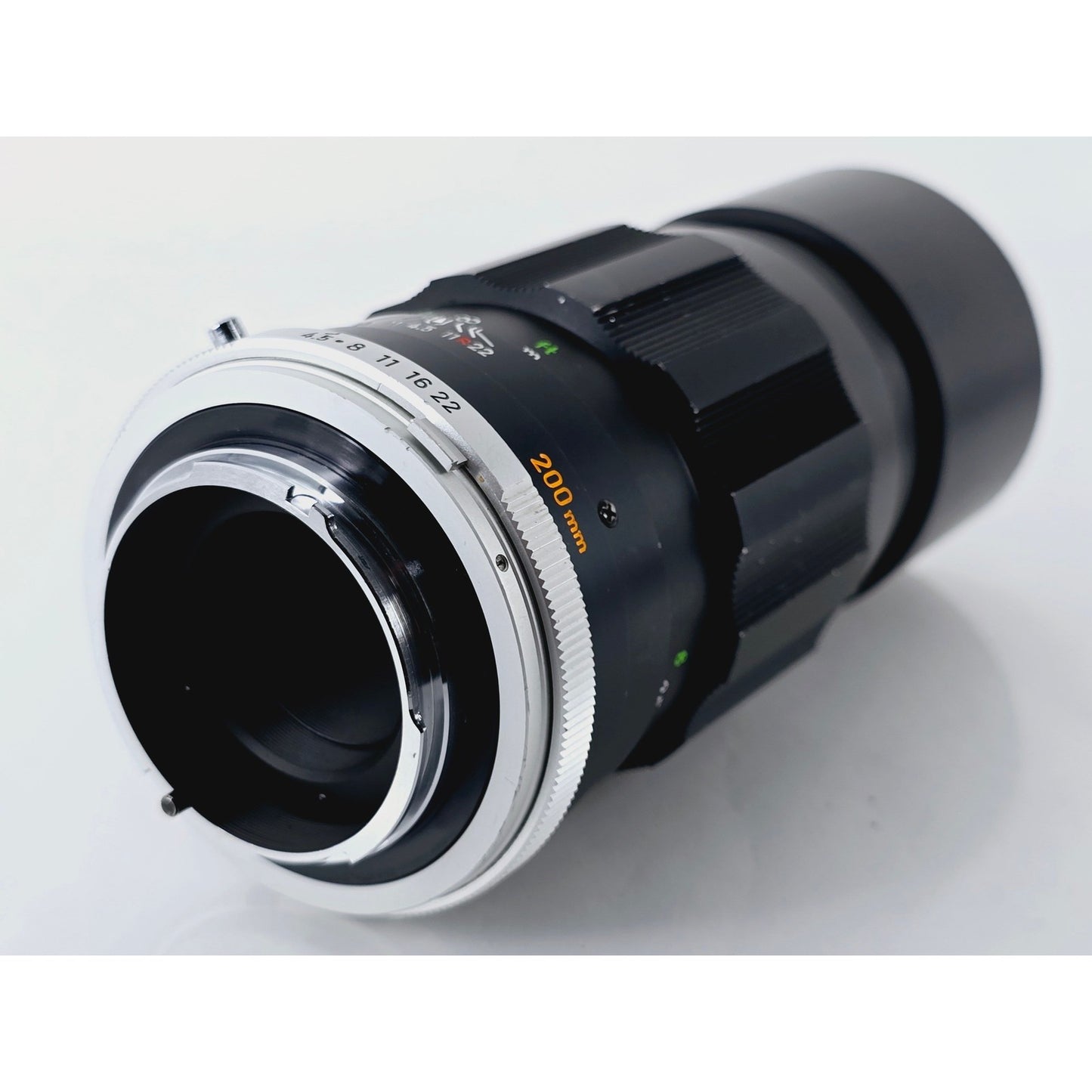 [Pre-owned] Minolta MC Tele Rokkor-PE 200mm F4.5 Telephoto MF Lens — Near MINT+++ — Japan #2598