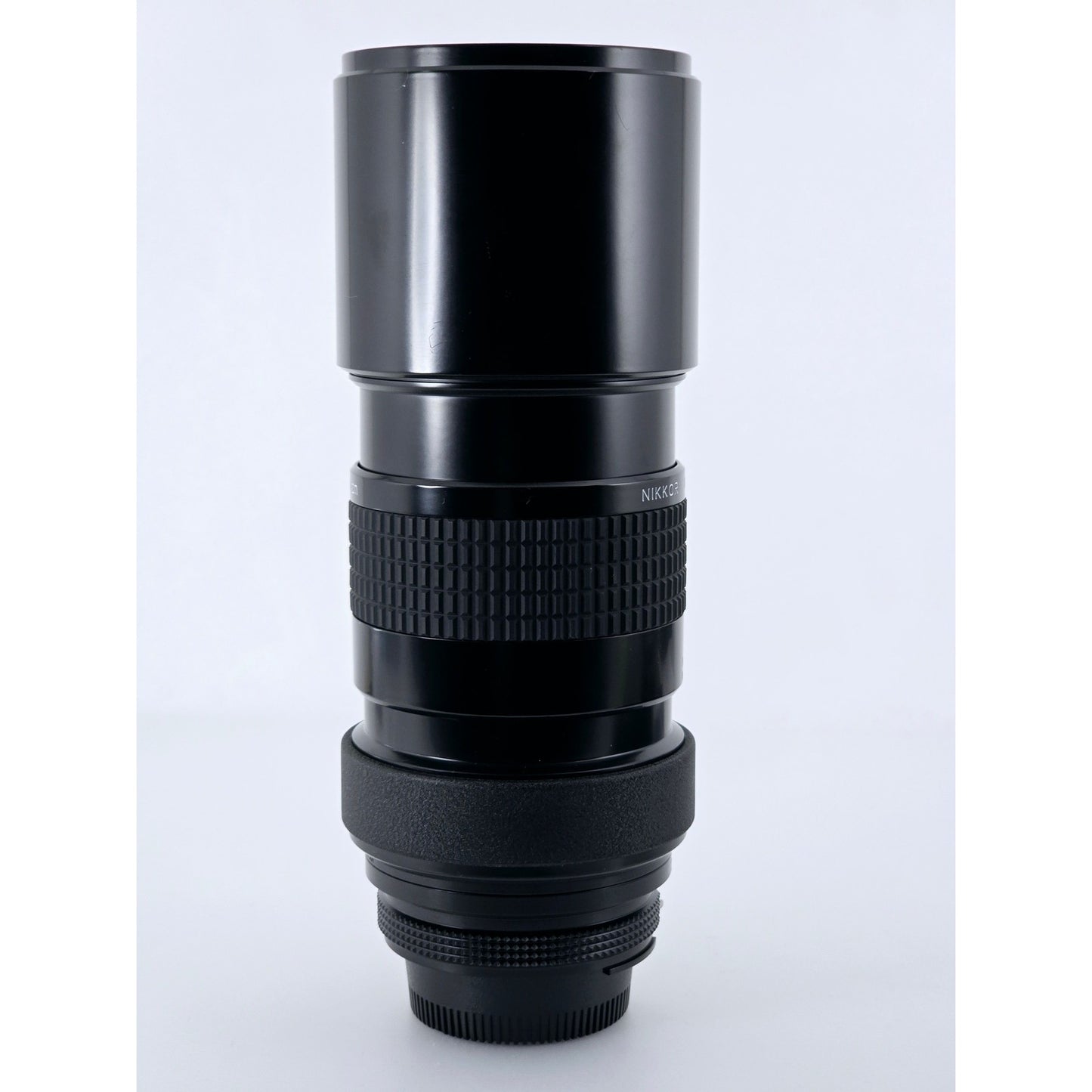 [Pre-owned] Nikon Ai Nikkor 300mm F4.5 Telephoto MF Lens — Near MINT+++ — Japan #4839