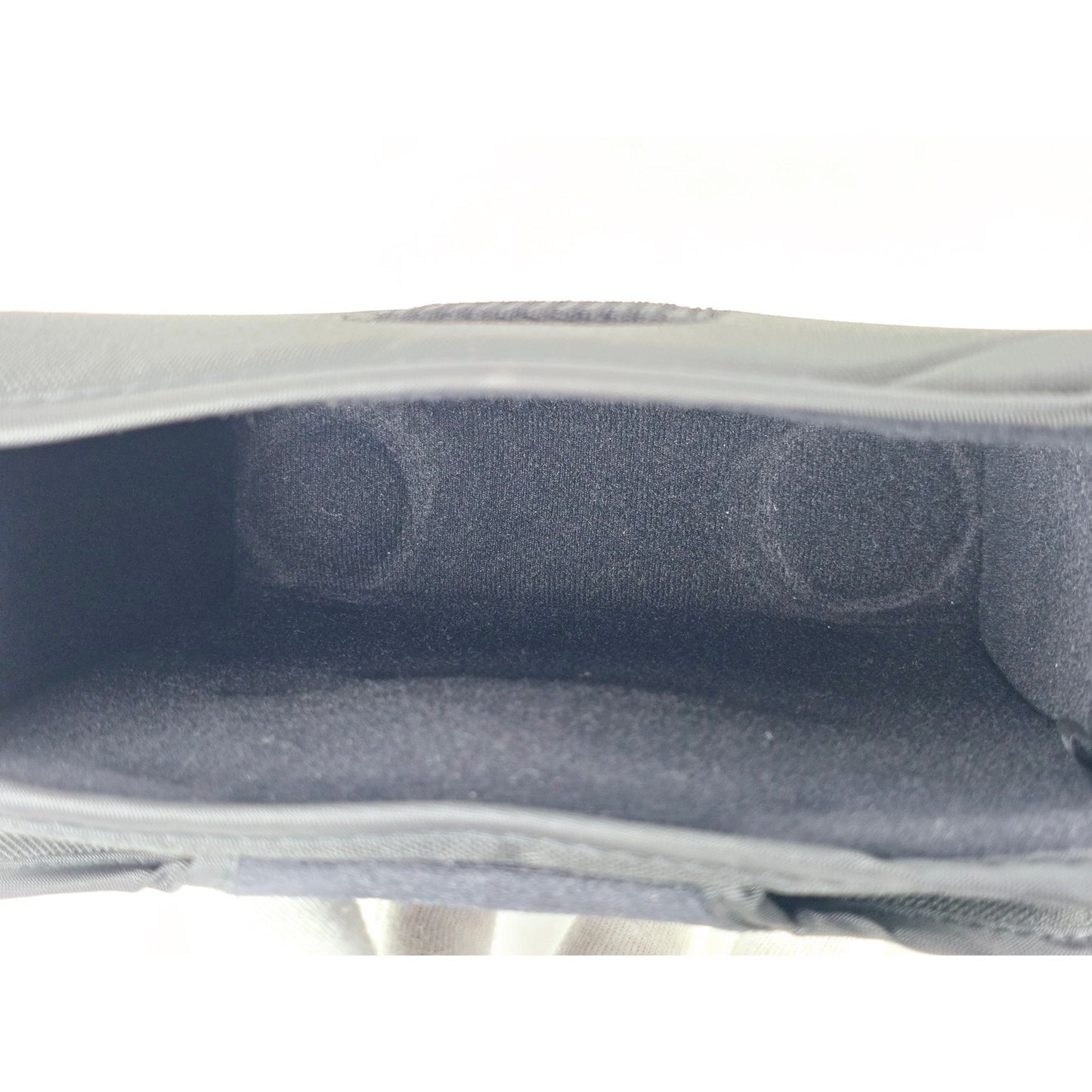 [Pre-owned] Nikon Aculon A211 8-18x42 Porro Prism Zoom Binocular w/ Case — MINT — Japan #2770