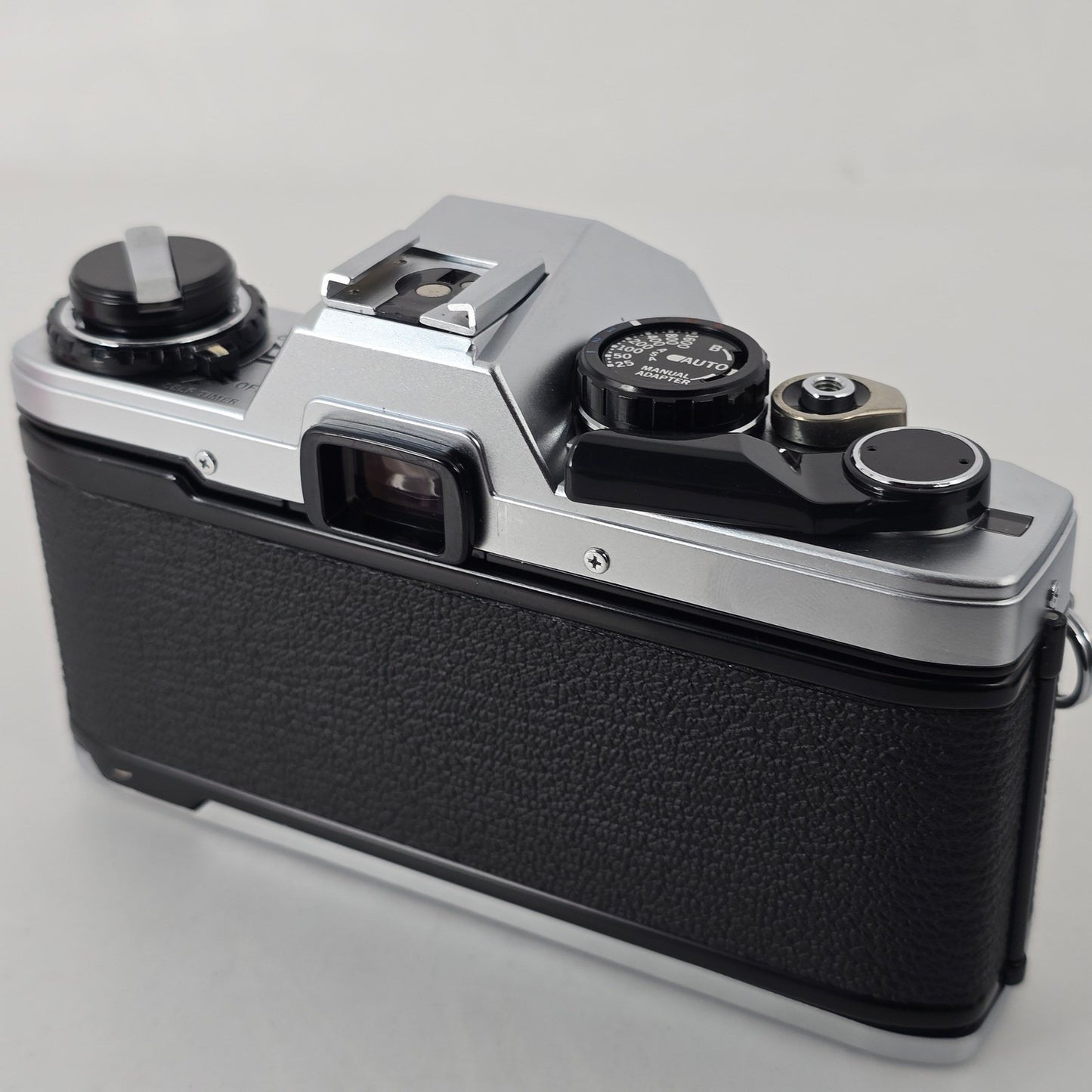 [Pre-owned] Olympus OM10 SLR 35mm Film Camera (Body Only) — Near MINT+++ — Japan #4360
