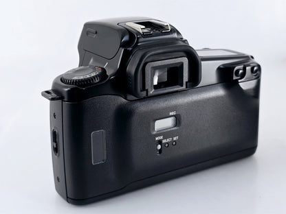 [Pre-owned] Canon EOS 1000 QD-P AF SLR 35mm Film Camera Body Only — Mint — Japan #3697