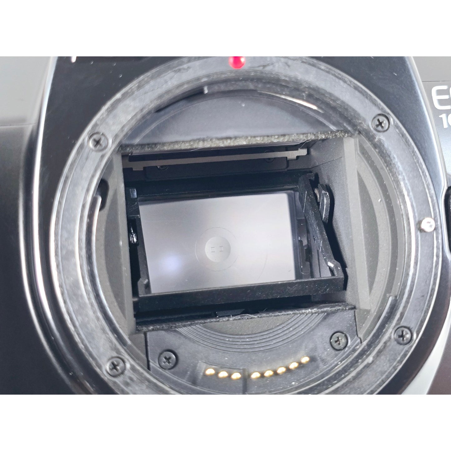 [Pre-owned] Canon EOS 1000S QD Film Camera with Sigma 28-80mm f/3.5-5.6 II AF Lens — Near MINT — Japan #3966