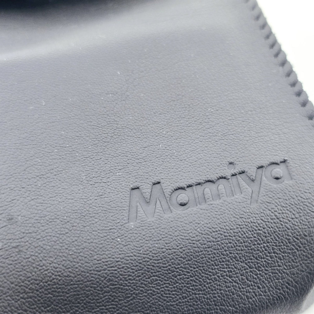 [Pre-owned] Genuine Mamiya Finder Case for M645 / 645 Pro Prism Finder — Top Mint — Japan #5638